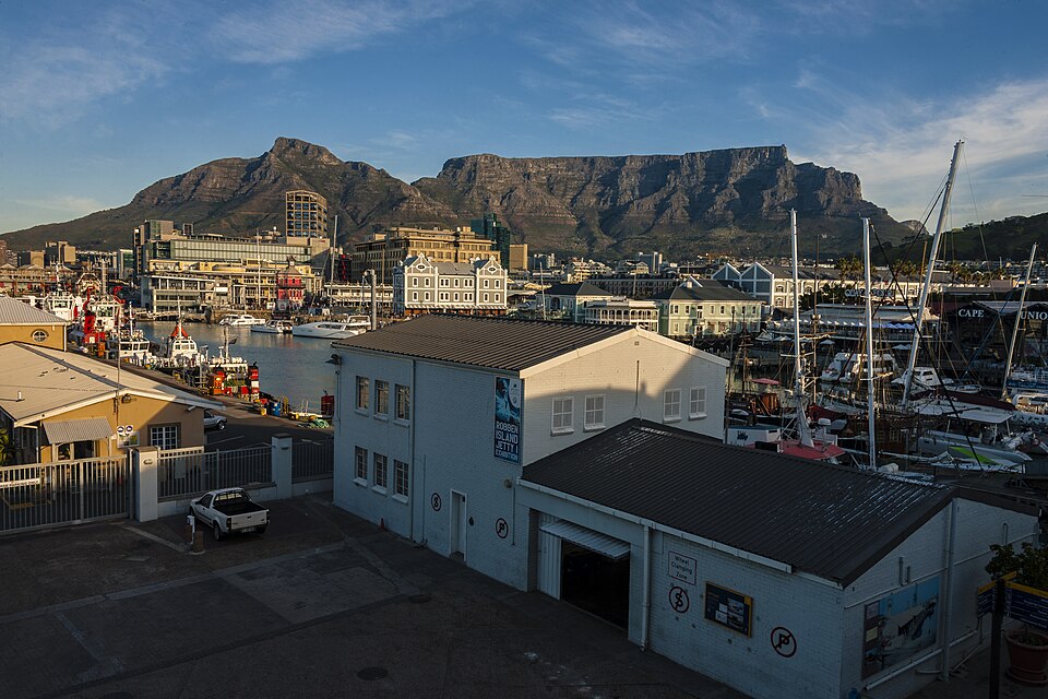 Cape Town’s waterfront with Table Mountain rising behind the harbour.